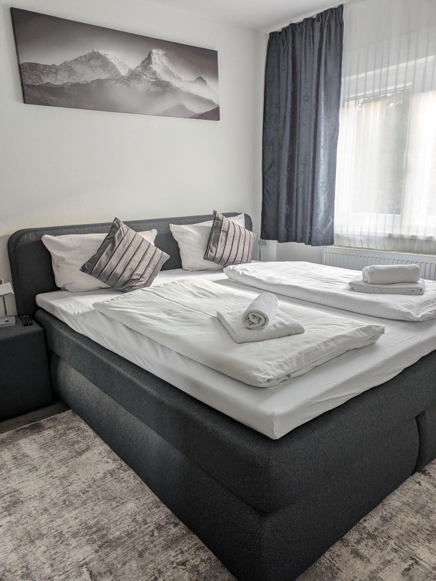 Hotel Ari Kaiserslautern Buitenkant foto