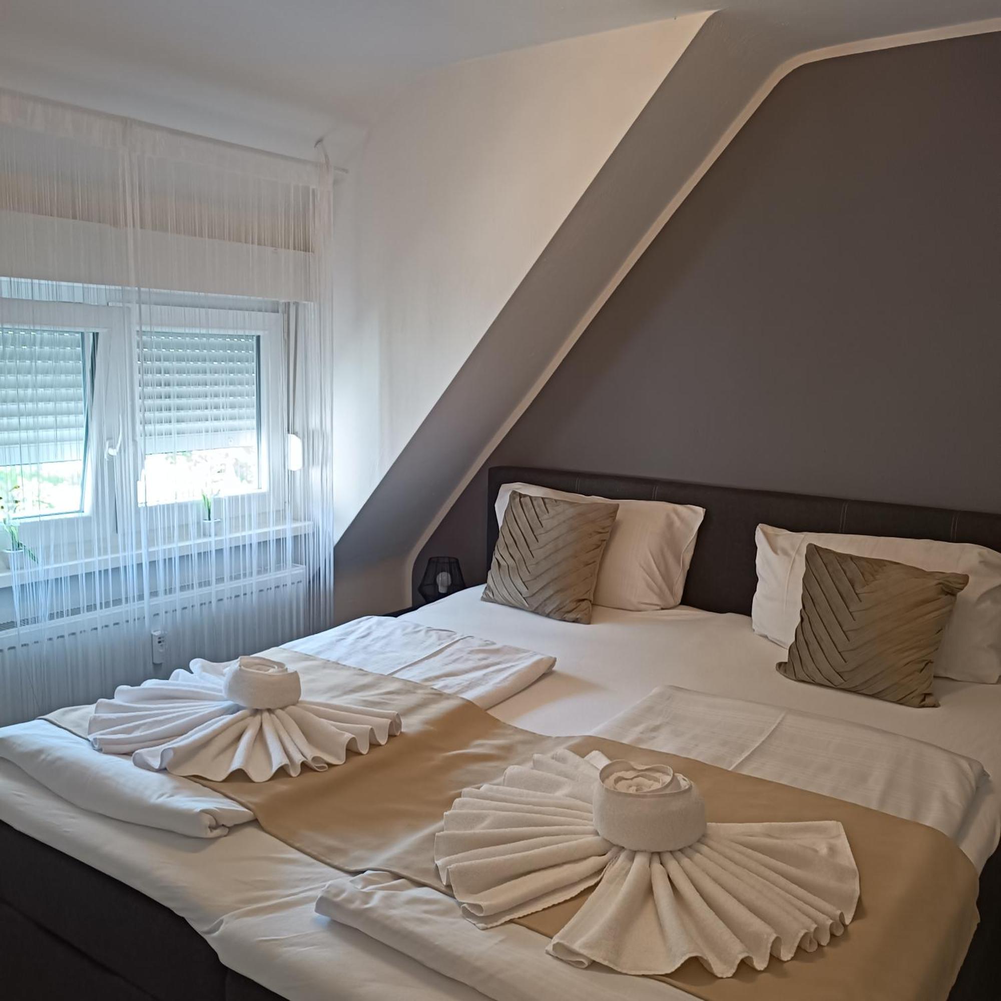 Hotel Ari Kaiserslautern Buitenkant foto
