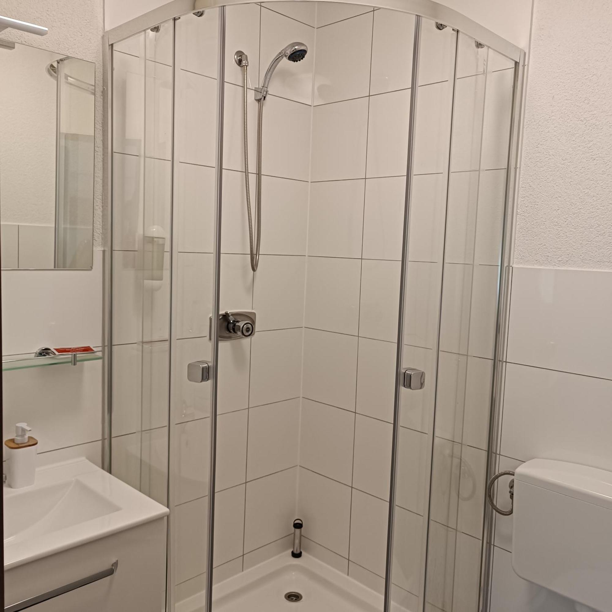 Hotel Ari Kaiserslautern Buitenkant foto