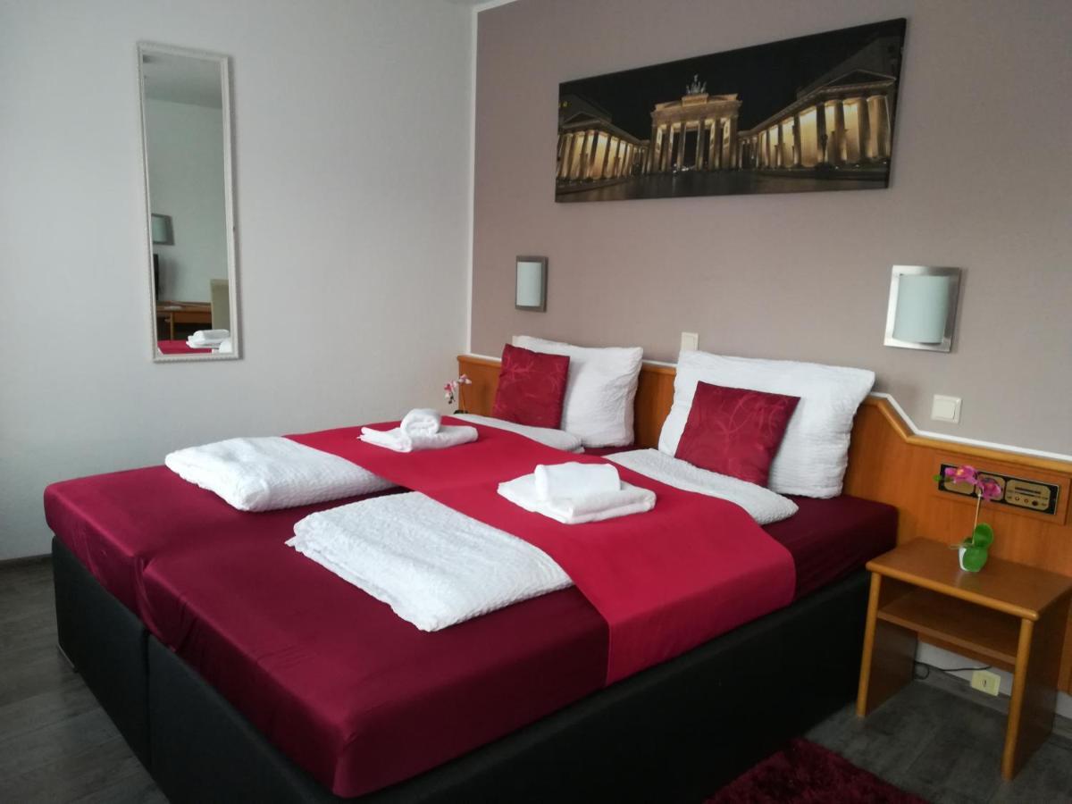 Hotel Ari Kaiserslautern Buitenkant foto